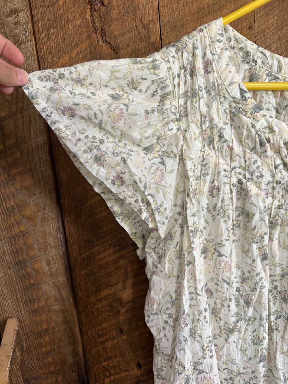 Lucky Brand Floral Flutter Sleeve Cotton Top F01 - Picture 9 of 10